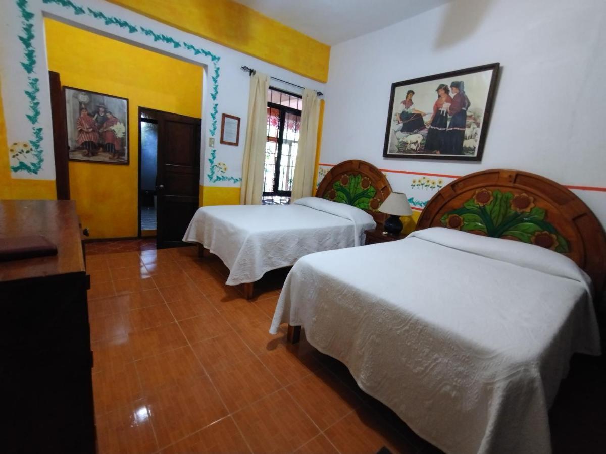 سيليتلا Hotel Hostal Del Cafe المظهر الخارجي الصورة